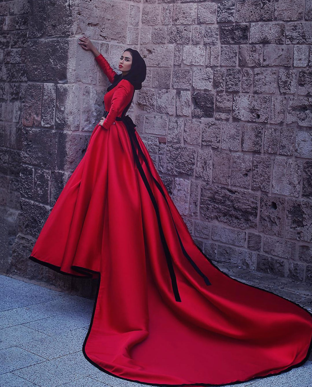 Brand New Muslim Prom Dress Red Satin High Collar Long Sleeve Ball Gown Evening Dresses With Detachable Sweep Train