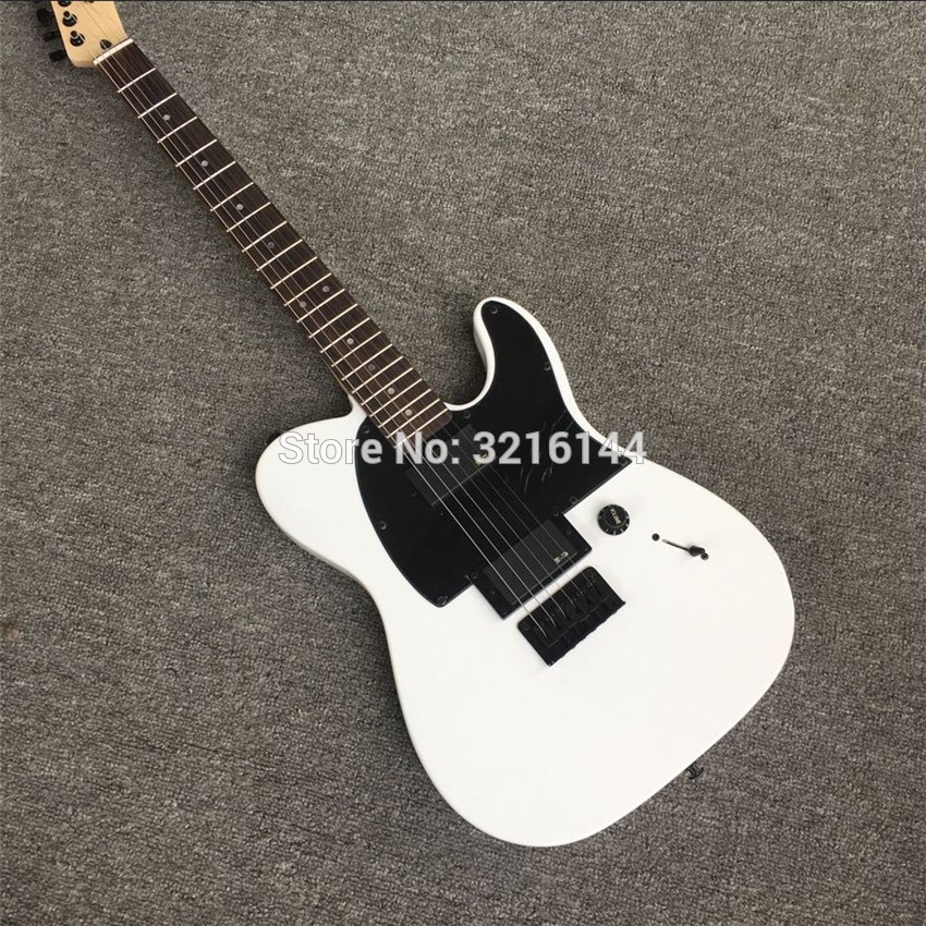 High quality white electric guitar, concave waist design, piano lacquer that bake. Black lock tuning, black hardware, real photo
High quality white electric guitar, concave waist design, piano lacquer that bake. Black lock tuning, black hardware, real photo