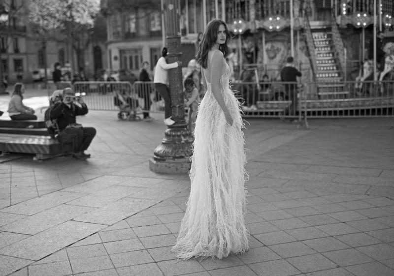 liz martinez wedding dress sheer spaghetti feather design sequins wedding dresses sexy backless floor length bridal gowns