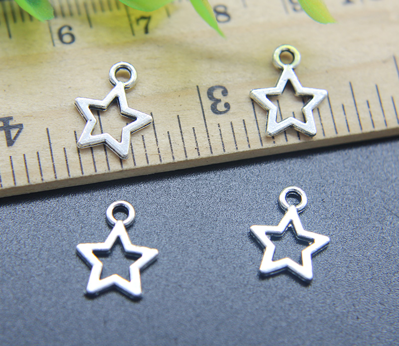 Whole 200pcs Small Star Alloy Charms Pendants Retro Jewelry Making DIY Keychain Ancient Silver Pendant For Bracelet Earrings 1