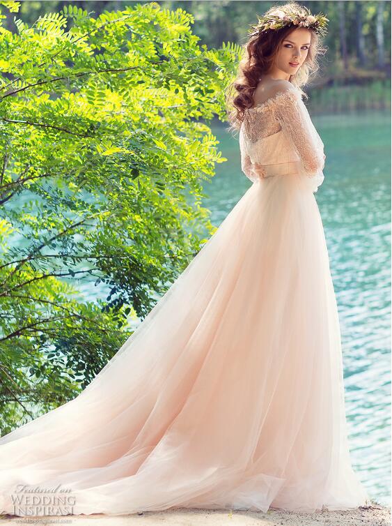 2018 Fall Lace Long Sleeves Wedding Dress With Off Shoulder Floral Applique Beads Tulle Bridal Gowns Customized Cheap Wedding Dresses B.N