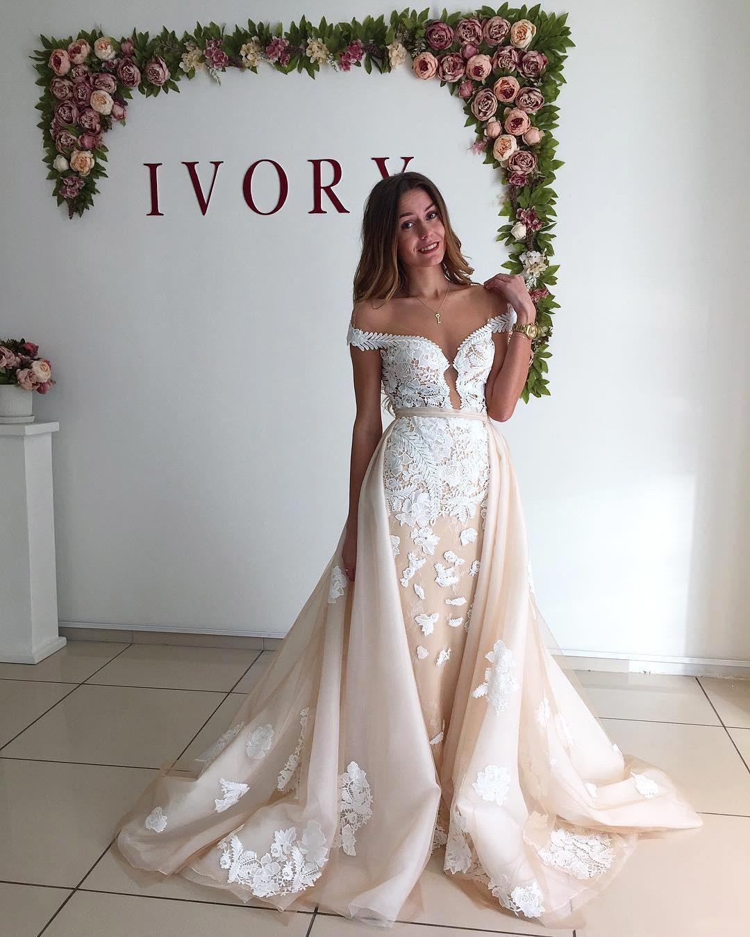 Vintage Ivory Detachable Skirt Wedding Dresses 2018 Sheer Off The Shoulder Backless Mermaid Removable Train Lace Bridal Bride Wedding Gowns
