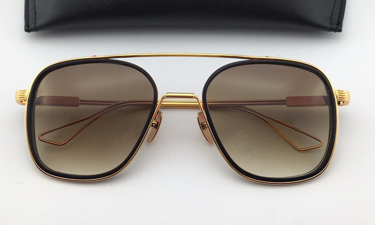 New Square Fashion Sunglasses for wan/Women with Package Sun Glasses Sunglasses DNUM180621-18 
New Square Fashion Sunglasses for wan/Women with Package Sun Glasses Sunglasses DNUM180621-18