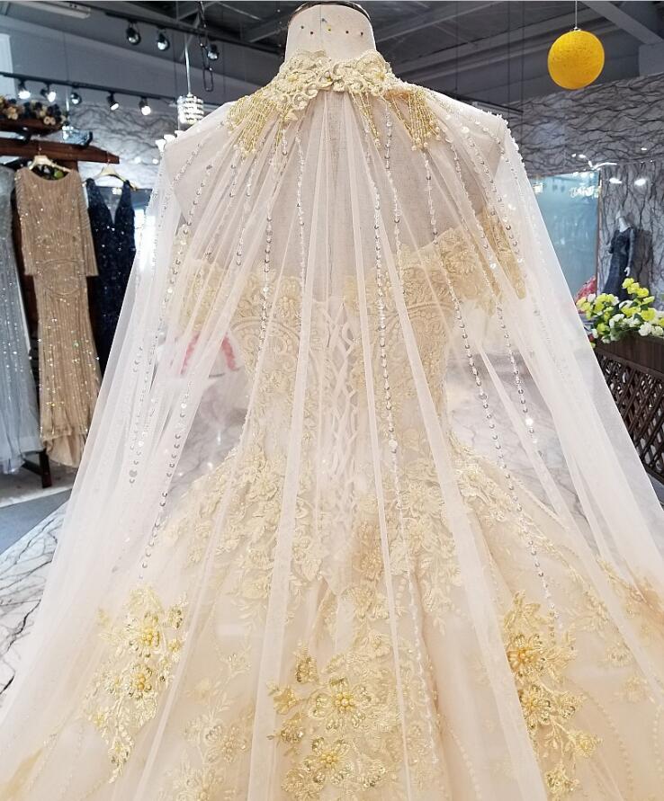 Vintage Gold Dresses With Detachable Wrap Cape High Neck Beaded Appliques Arabic Bridal Gowns Custom Made Plus Size Wedding Dress