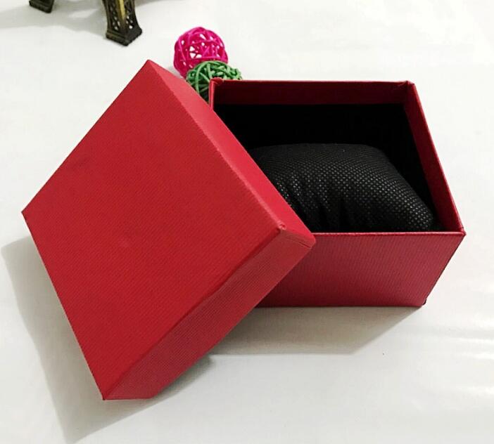 8.8cm*8.2cm*5.5cm Watch boxes blue black red paper square watch case with Nonwoven pillows jewelry display box storage box