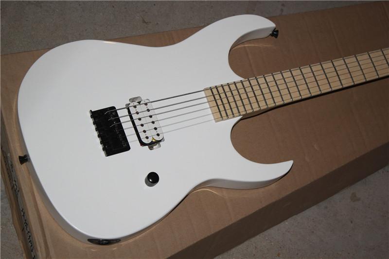 free shipping Top quality New Arrival White Electric Guitar reversed headstock one Pickup 1117
free shipping Top quality New Arrival White Electric Guitar reversed headstock one Pickup 1117