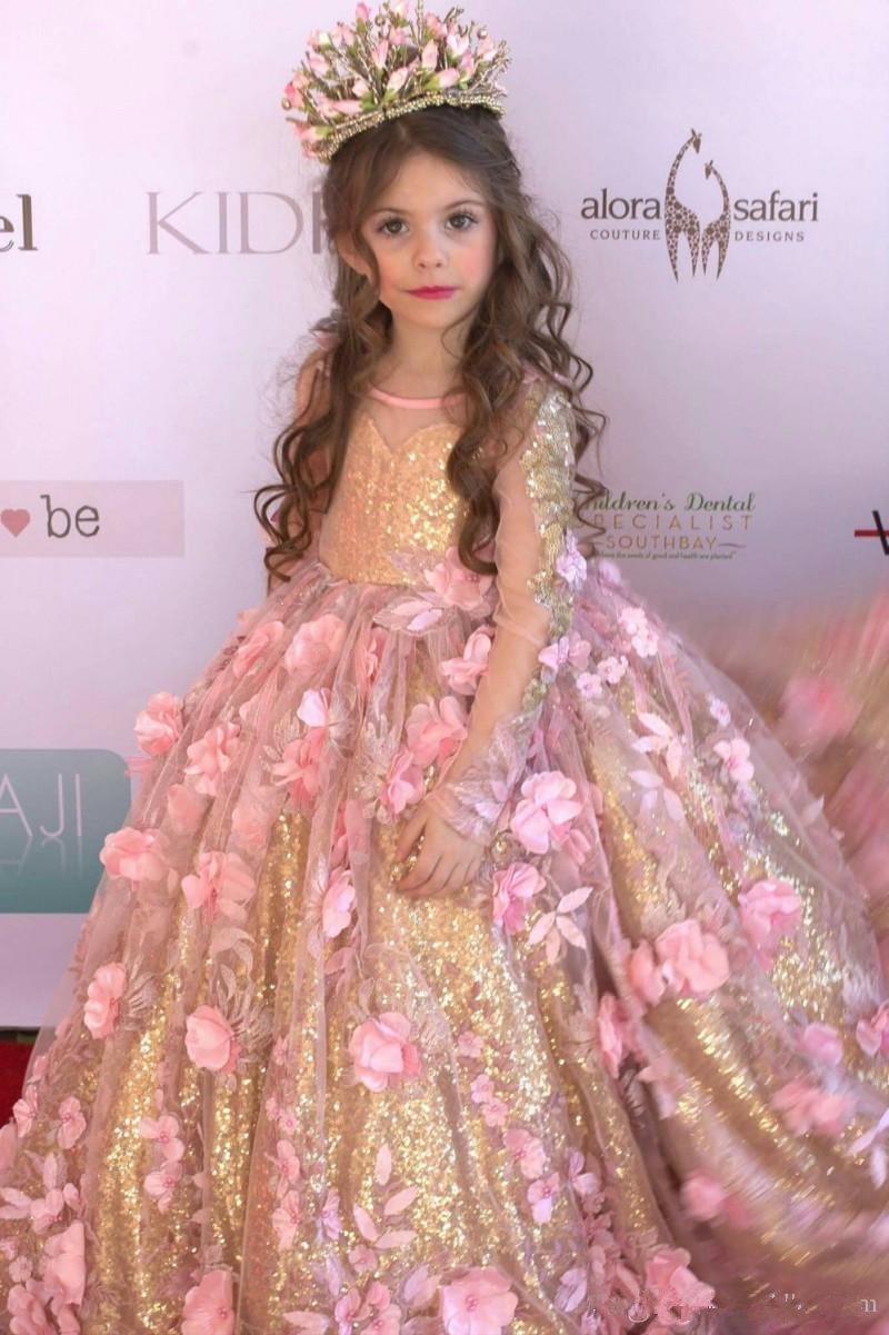 Luxurious Little Lady Formalwear Set  Kids Glittery Fitted Sheath Evening Garb Complete With Ornate Petal Decorations