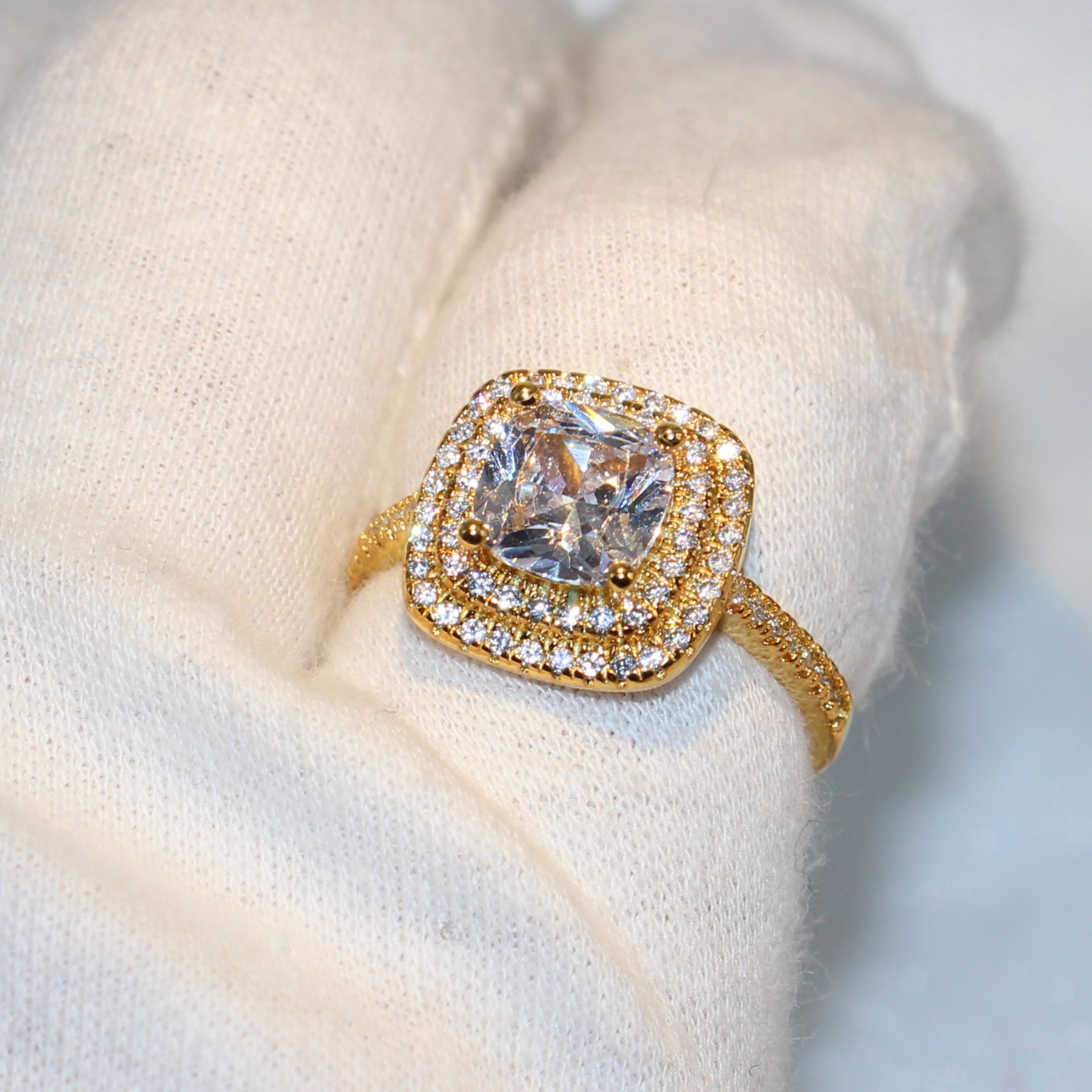 Sterg Sier Yellow Gold Topaz Pave Band Ring for Women