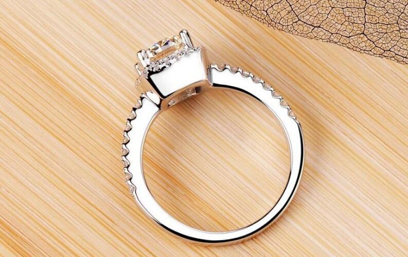 Victoria Wieck Simple Fashion Jewelry 925 Sterling Silver Cushion Shape White&Gold Topaz CZ Diamond Gemstones Party Women Wedding Band Ring