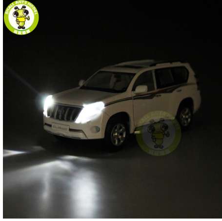 1/32 Toyota Land Cruiser Prado Diecast SUV Car Model Toys for kids children Sound Lighting Pull Back gifts collection hobby
1/32 Toyota Land Cruiser Prado Diecast SUV Car Model Toys for kids children Sound Lighting Pull Back gifts collection hobby