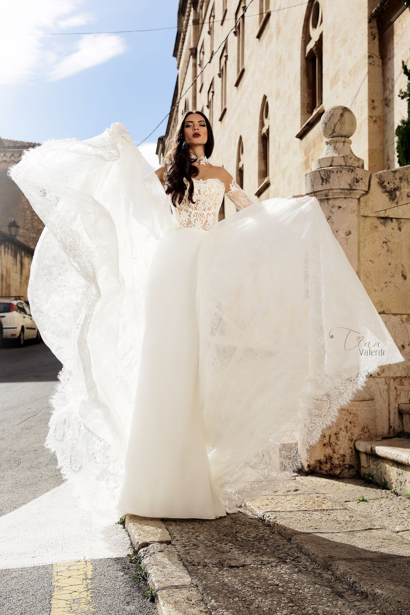 2019 Mermaid Wedding Dresses High Neck Lace Appliques Illusion Long Sleeve Beach Wedding Dress Floor Length Plus Size Boho Bridal Gowns