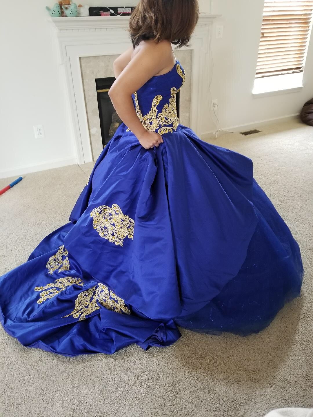 2019 New Stunning Royal Blue Puffy Ball Gown Quinceanera Dresses Crystals For 15 Years Sweet 16 Plus Size Pageant Prom Party Gown QC1071