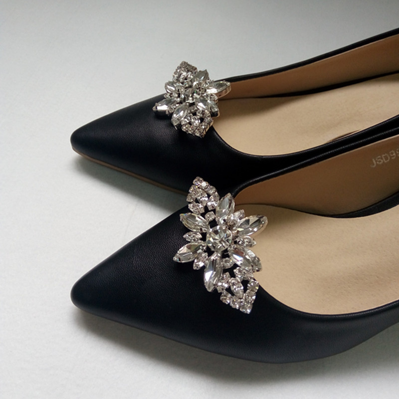 new woman shoes flower charms bridal highheel pumps accessories crystal diamond flats shoe clips clog fashion wedding decoration buckle
new woman shoes flower charms bridal highheel pumps accessories crystal diamond flats shoe clips clog fashion wedding decoration buckle