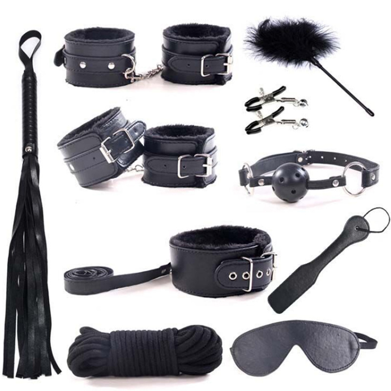 10 PCS PU Leather Plush Bdsm Bondage Set Restaints Flirting Hand Whip Collar Gag Nipple Clamps Erotic Sex Toys for Couples Y18101501
