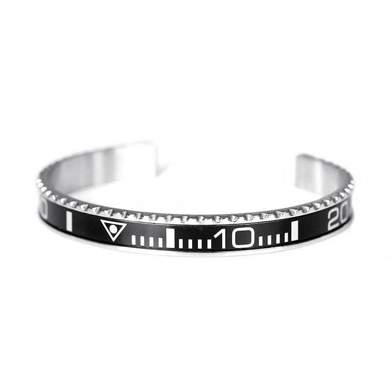 Classic silver Plated Speedometer Official Dia Men Cuff Bracelet Bangles in 316l Stainless Steel Speedometer Bezel Bracelet Men Jewelry
Classic silver Plated Speedometer Official Dia Men Cuff Bracelet Bangles in 316l Stainless Steel Speedometer Bezel Bracelet Men Jewelry