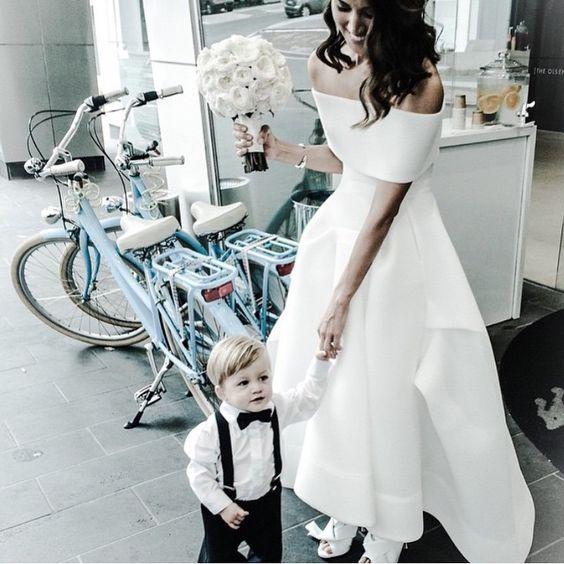 White High Low Wedding Dresses Off the shoulder Fashion Bridal Gown Ruched Beach A Line Bridal Gowns Vintage Garden Vestido De Novia