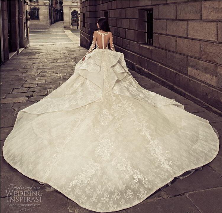 Upscale Custom Made Wedding Dress Sheer Long Sleeves Lace Sweetheart Appliques Bridal Gowns Tiered Ruffles Chapel Wedding Dresses