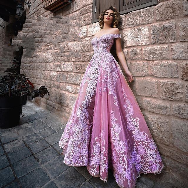 Glamorous Beads Mermaid Prom Dresses With Overskirt Lace Applique Off Shoulder Zipper Back Celebrity Party Dress Dubai Saudi Formal Evening, Green
Glamorous Beads Mermaid Prom Dresses With Overskirt Lace Applique Off Shoulder Zipper Back Celebrity Party Dress Dubai Saudi Formal Evening, Green