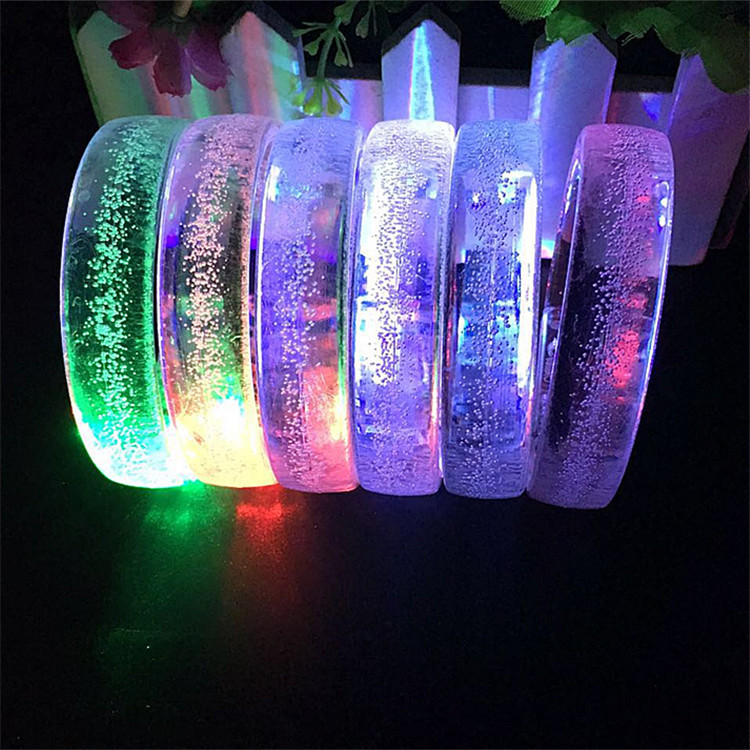 2019 Led Wedding Favors Direct Sale Led Multi Color Bubble Flashing Light Up Glow Fashion Rave Party Bracelet Bangle LX0037