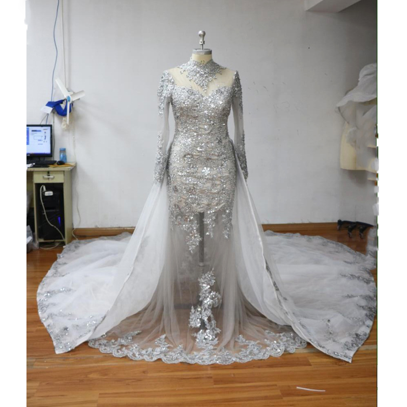Real Image High Neck Silver Appliques Beaded Mermaid Floor Length Long Sleeves Middle East Prom Dress Saudi Arabia Bridal Evening Dress, Gold
Real Image High Neck Silver Appliques Beaded Mermaid Floor Length Long Sleeves Middle East Prom Dress Saudi Arabia Bridal Evening Dress, Gold