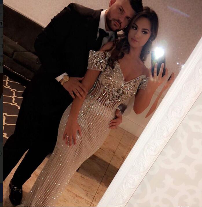 Evening dress Yousef aljasmi Kim kardashian V-Neck Short sleeve Beaded Crystal Straight Skirt Almoda gianninaazar ZuhLair murad Ziadnakad, Same with picture
Evening dress Yousef aljasmi Kim kardashian V-Neck Short sleeve Beaded Crystal Straight Skirt Almoda gianninaazar ZuhLair murad Ziadnakad, Same with picture