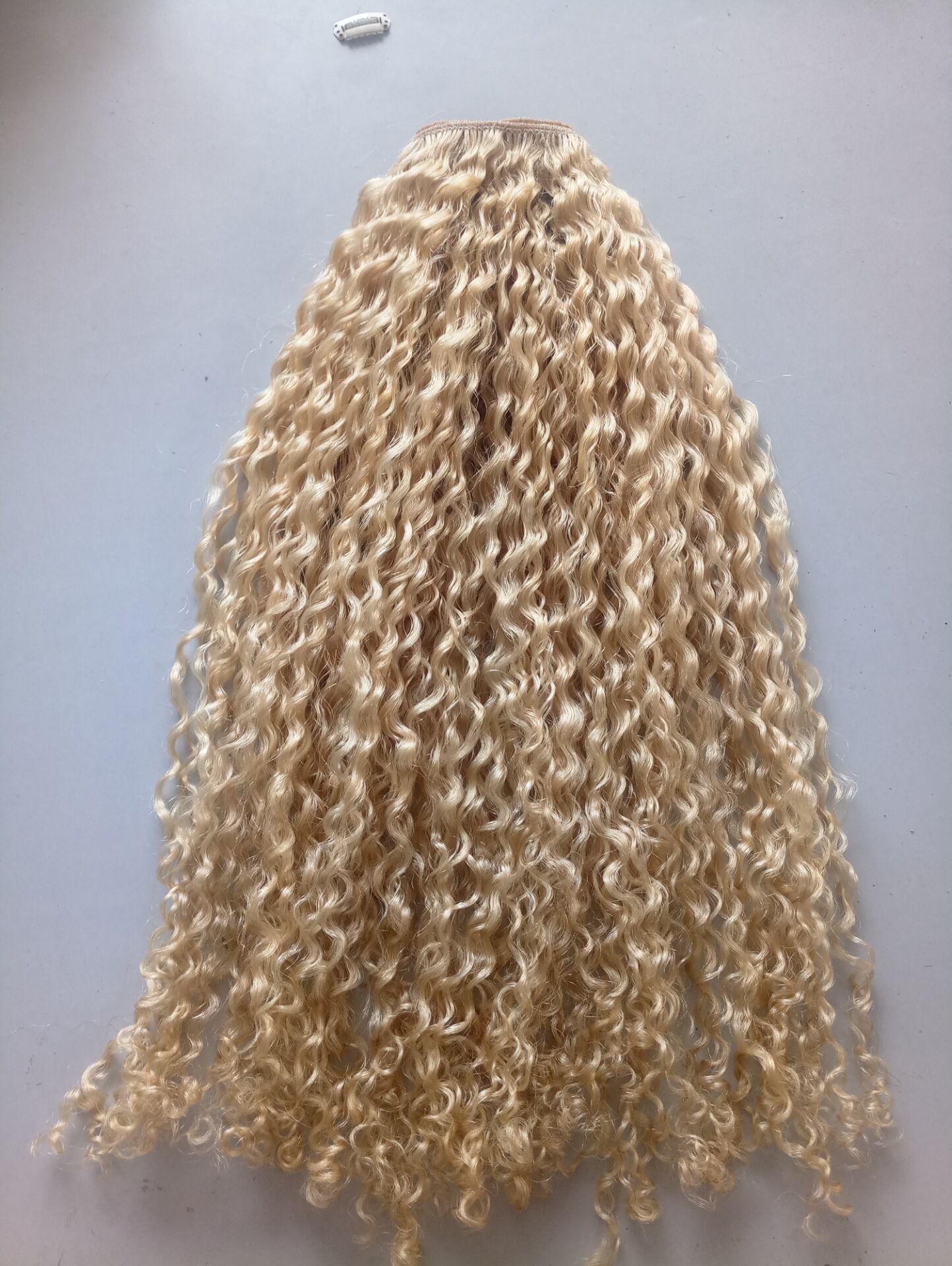 Brazilian Human Virgin Remy Blonde Hair Kinky Curly Hair Weft Soft Double Drawn Hair Extensions Unprocessed Color