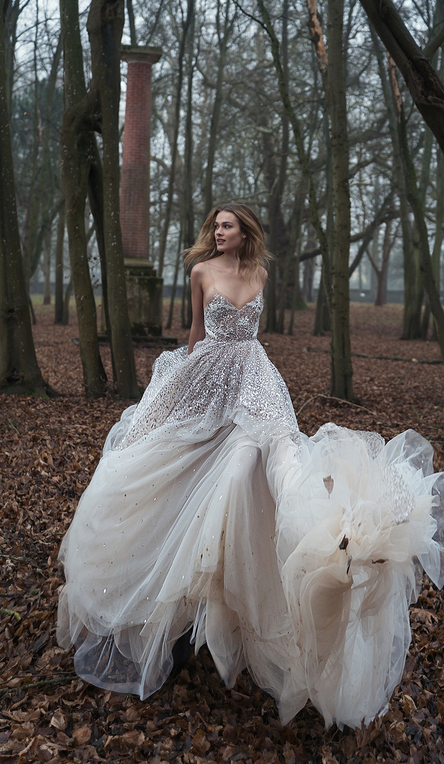 2019 Inbal Dror Wedding Dresses A Line Spaghetti Bling Sequins Appliques Sweep Train Beach Wedding Dresses Plus Size Boho vestidos de novia