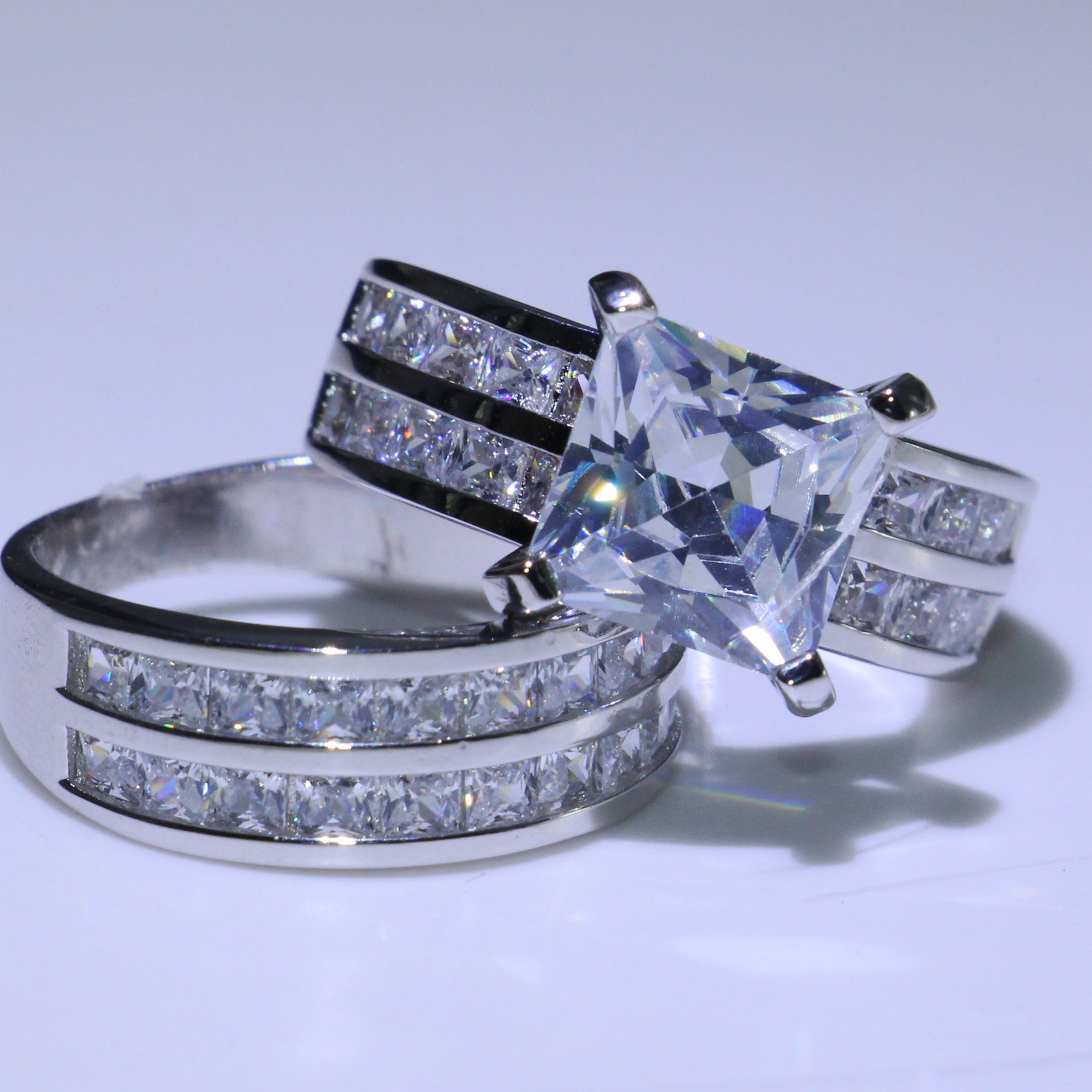 Victoria Sparkling Couple Rings Luxury Jewelry 925 Silver Princess Cut 5A Clear Zirconia CZ Diamond Promise Wedding Bridal Ring Set Gift