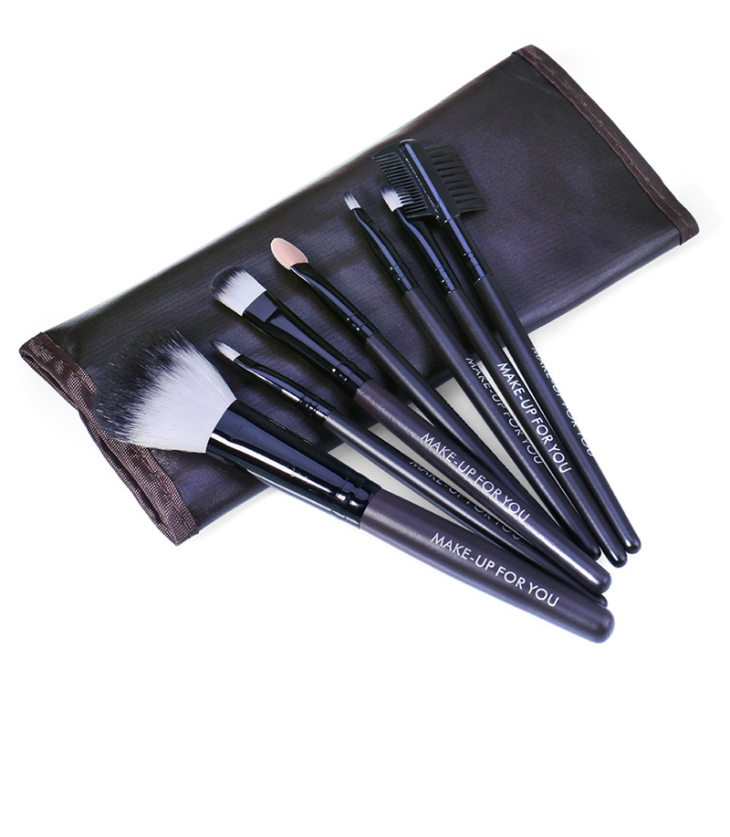 O.TWO.O Makeup Brushes Set 7pcs/lot Soft Synthetic Hair Blush Eyeshadow Lips Make Up Brush With Leather Case For Beginner Brush
