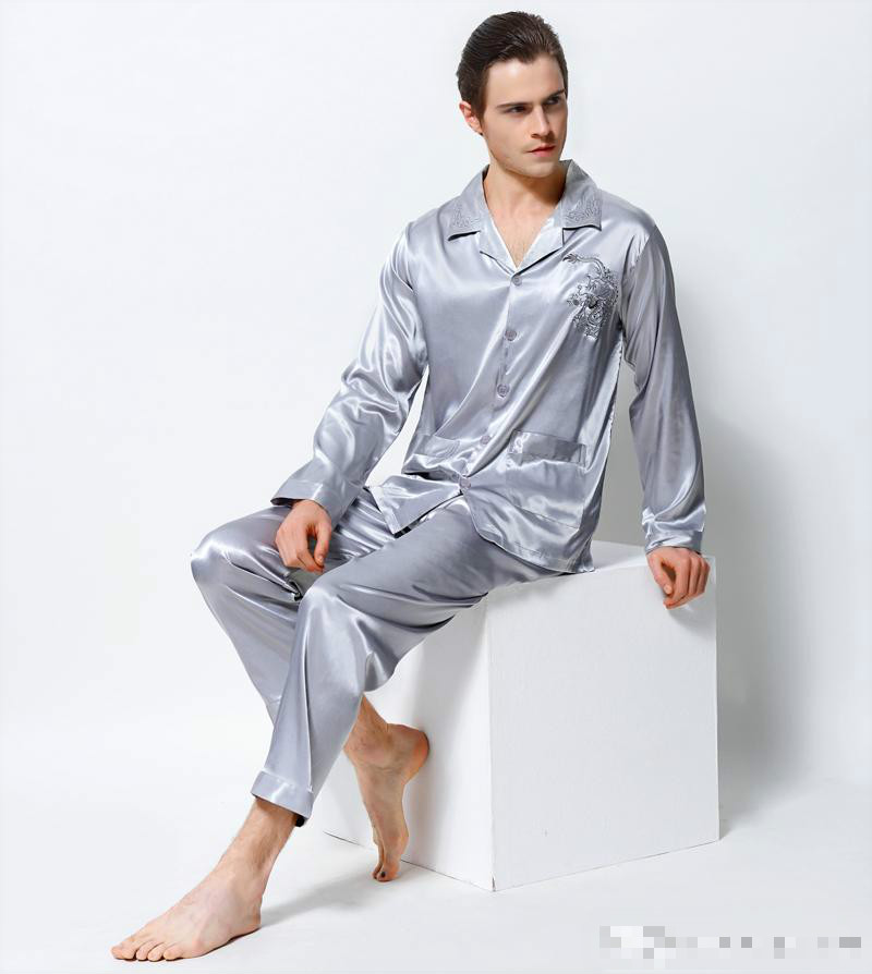 Men's Satin Silk Pajamas Dragon Embroidery Pyjama Sets Long-Sleeved Luxurious Emulation Silk Sleepwear Pijama 3313, Blue
Men's Satin Silk Pajamas Dragon Embroidery Pyjama Sets Long-Sleeved Luxurious Emulation Silk Sleepwear Pijama 3313, Blue