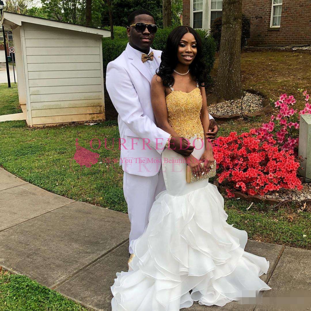 Newest White with Gold Appliques Black Girls Prom Dresses Sexy Backless Spaghetti Straps Soft Layers Evening Gowns 2019 Custom Made, Brown
Newest White with Gold Appliques Black Girls Prom Dresses Sexy Backless Spaghetti Straps Soft Layers Evening Gowns 2019 Custom Made, Brown
