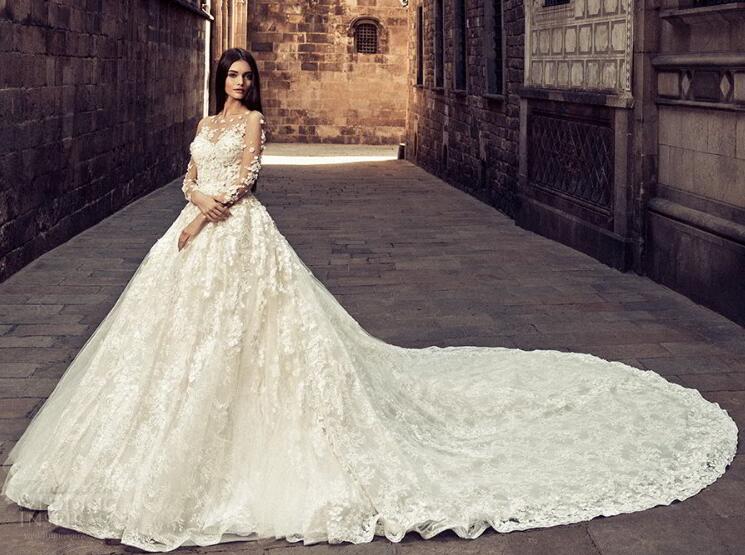Luxury Wedding Dress 2019 Sheer Neck Long Sleeves robe de mariée 3D Floral Appliques Beaded Chapel Train Castle Wedding Dresses Bridal Gowns