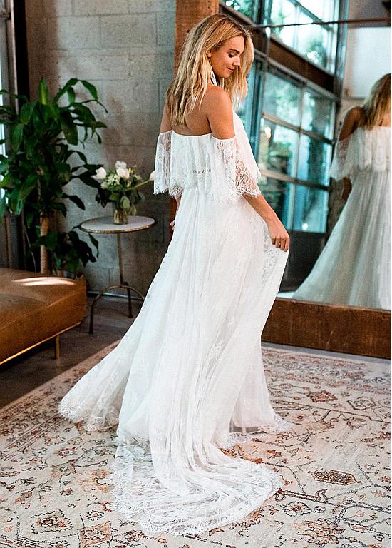 2018 A Line Boho Wedding Dresses Lace Applqiue Sweep Train Off Shoulder Elegant Bohemian Wedding Gowns Backless Beach Bridal Dress