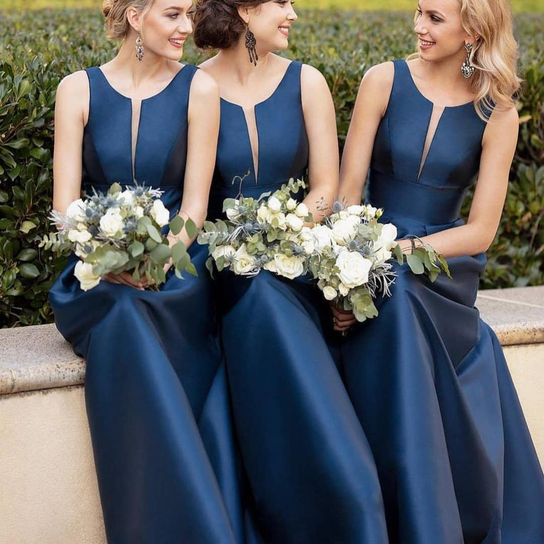 2018 Royal Blue Bridesmaid Dresses Elegant Jewel Neck Sleeveless Satin Long Formal Dresses For Wedding Events