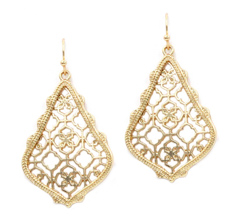 Small Teardrop Hollow Out Dangle Earrings Classic Color Filigree Water Drop Earrings For Women Fashion Jewelry Wholesale
Small Teardrop Hollow Out Dangle Earrings Classic Color Filigree Water Drop Earrings For Women Fashion Jewelry Wholesale