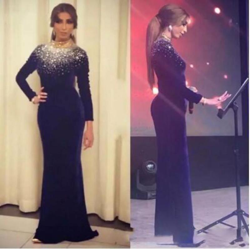 Arabic Dresses High Neck Evening Dresses Long Sleeves Dark Navy Blue Velvet Women Formal Prom Gowns Arabic Celebrity Formal Party Wear