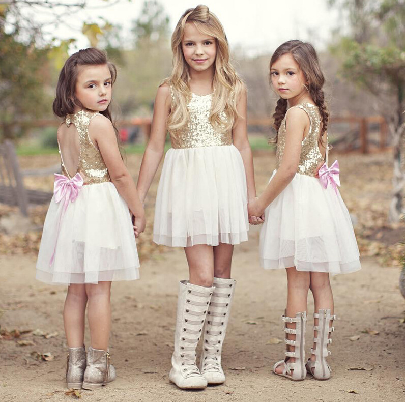 Fashion Girls Lace Dress Gold Sequined Tulle Hi-lo Wedding Party Dress 2018 Summer Sleeveless Princess Dresses Kids Clothes Size 3-10Y
Fashion Girls Lace Dress Gold Sequined Tulle Hi-lo Wedding Party Dress 2018 Summer Sleeveless Princess Dresses Kids Clothes Size 3-10Y