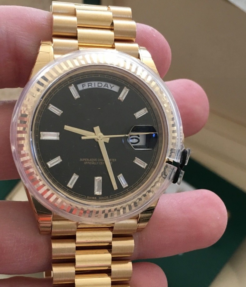 Luxury Day-Date President 41MM 18K yellow gold 228238 Black Diamond Automatic machinery Mens Watch Brand Wristwatches Original Box/Papers
Luxury Day-Date President 41MM 18K yellow gold 228238 Black Diamond Automatic machinery Mens Watch Brand Wristwatches Original Box/Papers