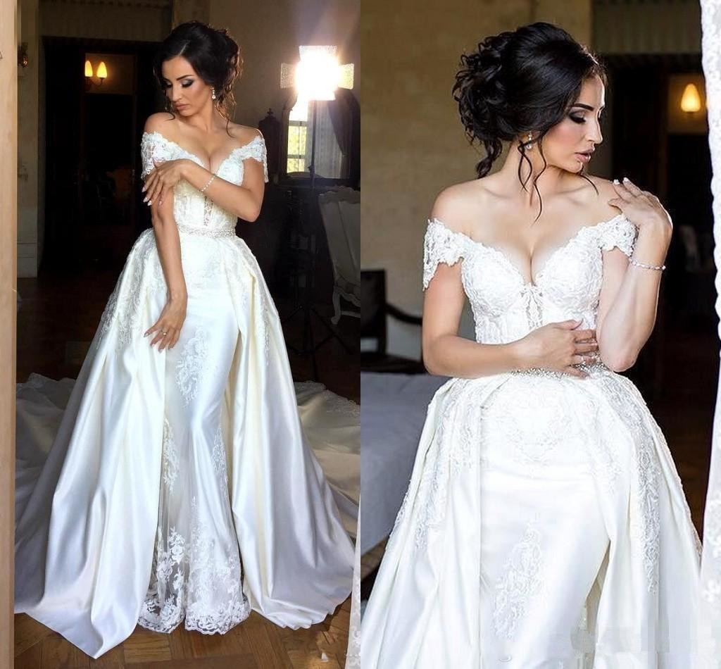 Modest sheath wedding dresses with beaded sash satin overskirt bridal wedding gowns off shoulder lace applique vestidos de novia, White
Modest sheath wedding dresses with beaded sash satin overskirt bridal wedding gowns off shoulder lace applique vestidos de novia, White