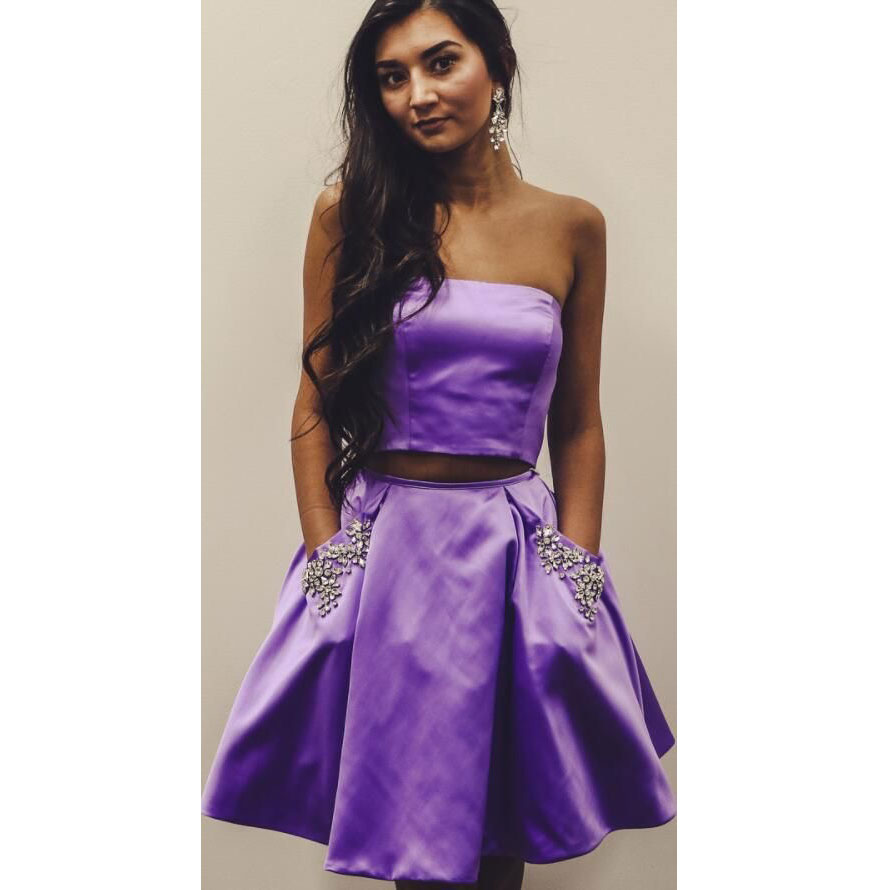 Hot Selling Lilac Two Piece Short Homecoming Dresses with Pockets Beaded Short Prom Gowns for women, Red
Hot Selling Lilac Two Piece Short Homecoming Dresses with Pockets Beaded Short Prom Gowns for women, Red