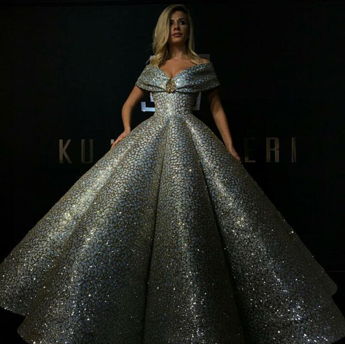 Evening dress Yousef aljasmi Kim kardashian Off-Shoulder Pleated Ball gown Long dress Almoda gianninaazar ZuhLair murad, Same with picture
Evening dress Yousef aljasmi Kim kardashian Off-Shoulder Pleated Ball gown Long dress Almoda gianninaazar ZuhLair murad, Same with picture