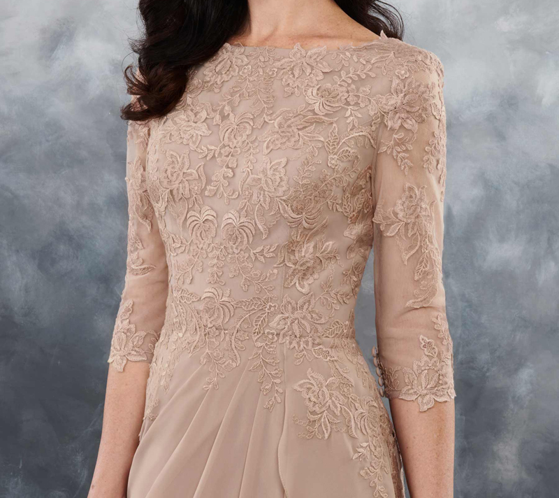 Elegant Chiffon mother of the bride dresses three quarter sleeves floral applique long mother's dresses Burgundy/Champagne/Royal Blue