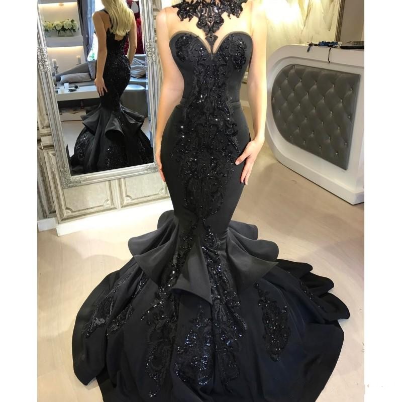 Designer Arabic New Mermaid Evening Jewel Neck Illusion Back Lace Applique Floor Length Dresses Robes De Soire