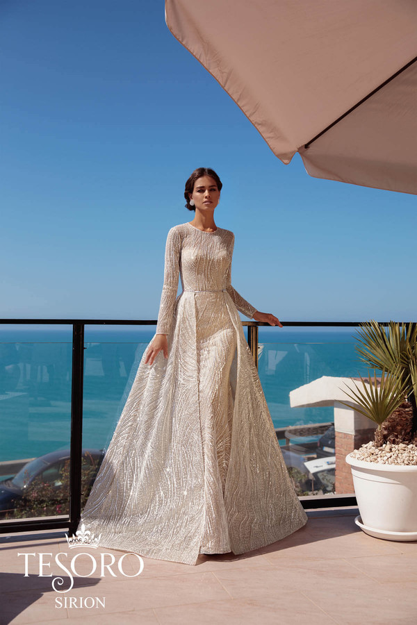 Mermaid Dresses With Detachable Skirt Jewel Neck Hollow Back Sweep Train Long Sleeve Wedding Dress Country Bridal Gowns