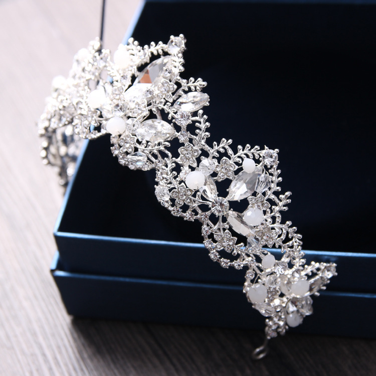 Sliver Plated Wedding Crown Bridal Bridesmaid Flower Girls Crystal tiara Rhinestone crown headband Wedding Dress Studio Tiara Sweet 16