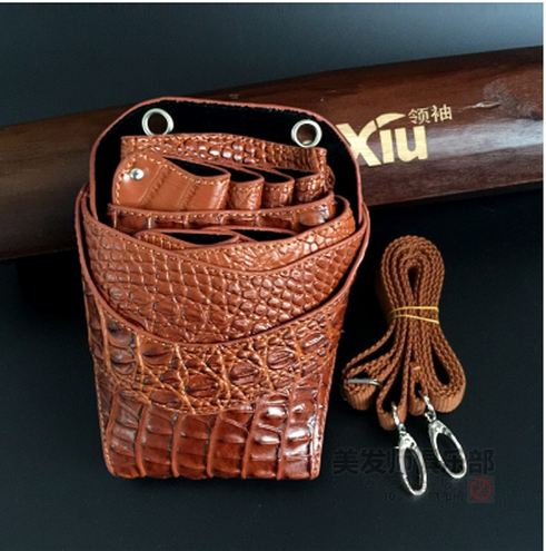 Top Salon Leather Hairdressing Scissors Kit Bag Scissors Pockets Multifunction Hairstylist Holster Pouch Holder Tool case
Top Salon Leather Hairdressing Scissors Kit Bag Scissors Pockets Multifunction Hairstylist Holster Pouch Holder Tool case