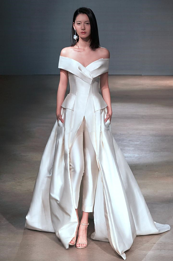 Elegant Ivory Off Shoulder Evening Dresses Women Formal Jumpsuits Detachable Overskirt Split Front Prom Dress 2023 Pants Suits Vestidos Reception Gown