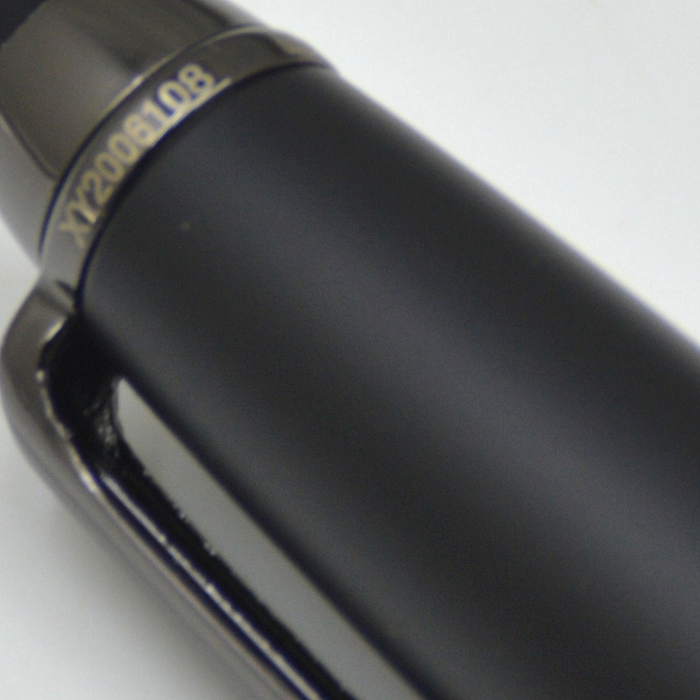 high quality Promotion 163 Matte Black metal ballpoint pen / Roller ball pen fine office stationery fashion gift pens, As is shown in
high quality Promotion 163 Matte Black metal ballpoint pen / Roller ball pen fine office stationery fashion gift pens, As is shown in