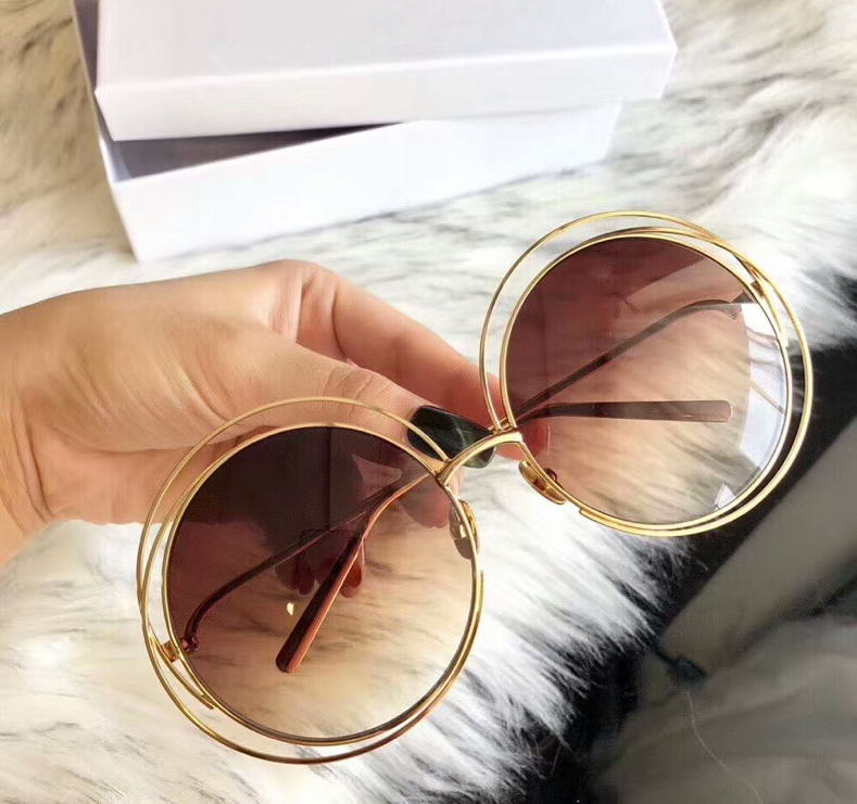 Designer Round Sunglasses 18K plated Gold/Brown Gradient Lens Women Design Sun glasses Sonnenbrille Eyewear New with Box
Designer Round Sunglasses 18K plated Gold/Brown Gradient Lens Women Design Sun glasses Sonnenbrille Eyewear New with Box