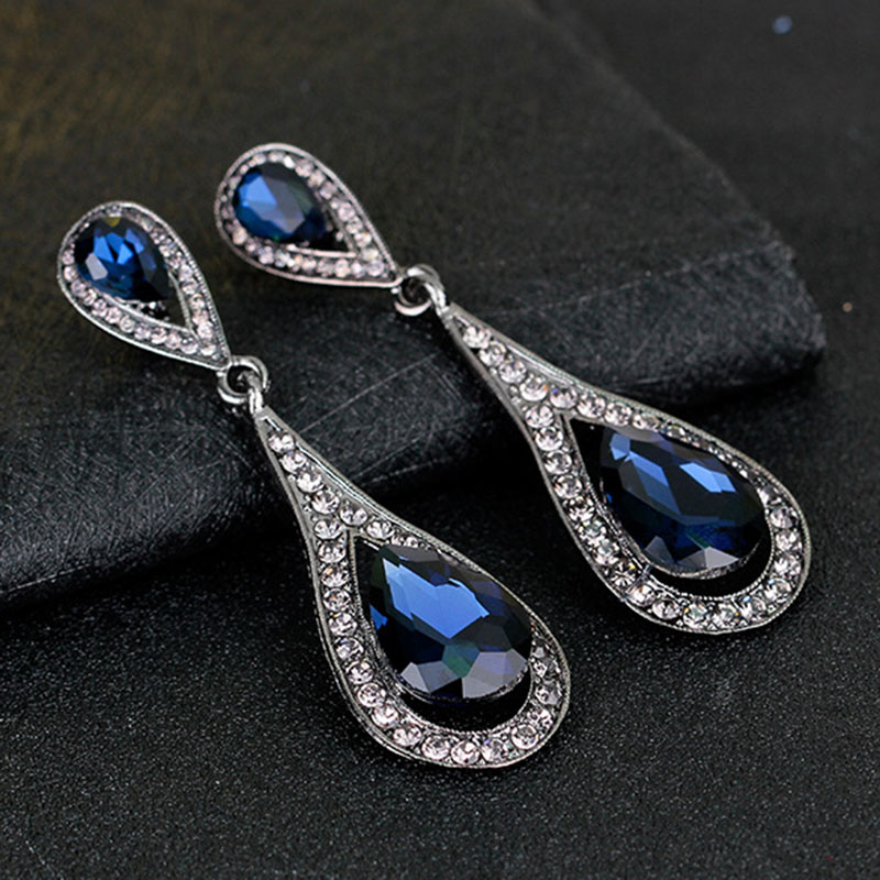 Diamond Crystal Water Drop Earrings Studs Dangle Chandelier Wedding Jewelry Gift for Women will and sandy
Diamond Crystal Water Drop Earrings Studs Dangle Chandelier Wedding Jewelry Gift for Women will and sandy